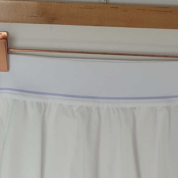 Lululemon Court Rival High-Rise Tennis Skirt Size 8 - Picture 8 of 8